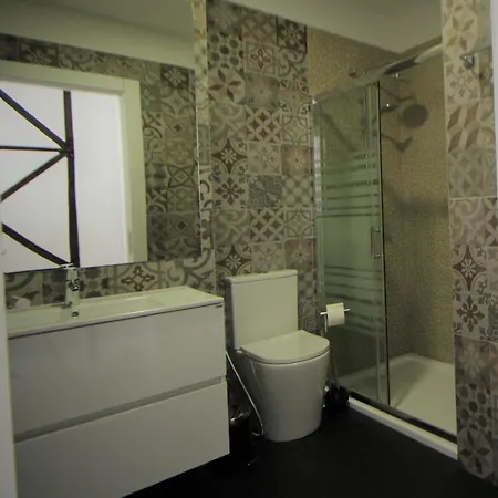 לינה וארוחת בוקר Frutaria - ליסבון